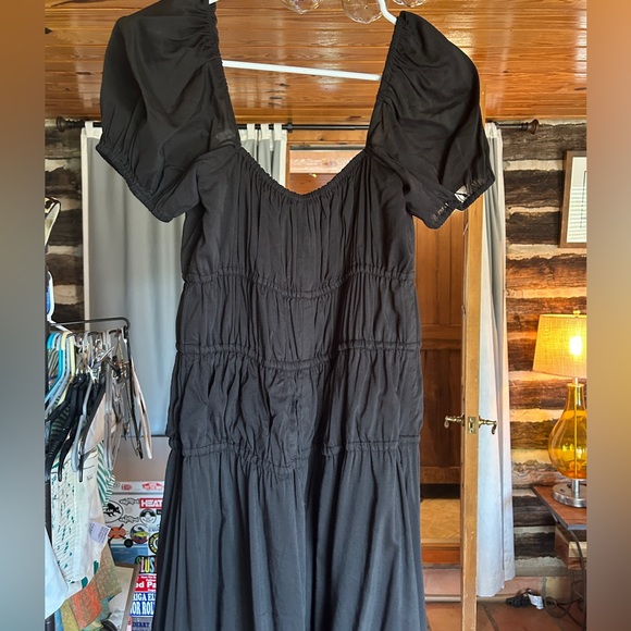 Reformation Rhett Dress - Picture 5 of 7